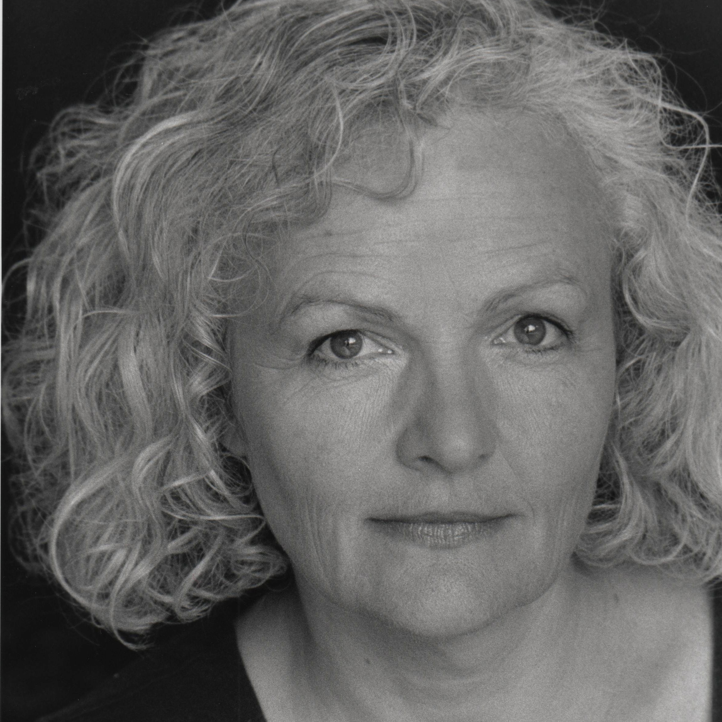 Joanne Howarth Headshot